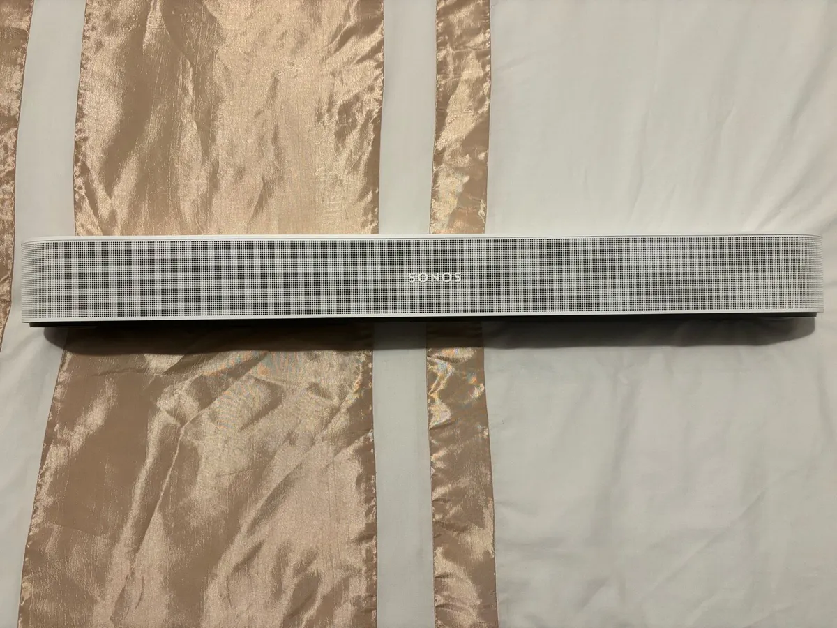 Sonos gen 2 white soundbar - Image 2