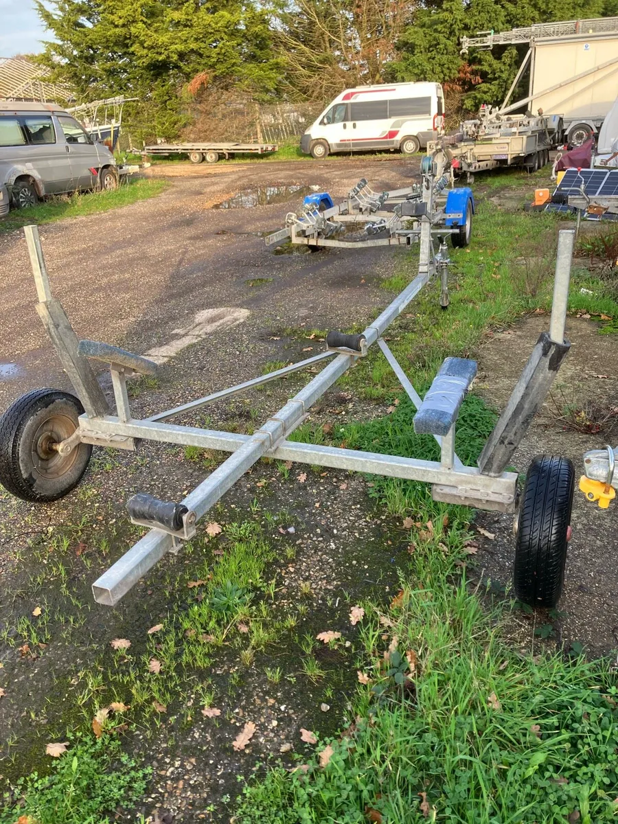 BOAT TRAILER GALVANISED FITS BOATS UP TO 4 METRES - Image 2
