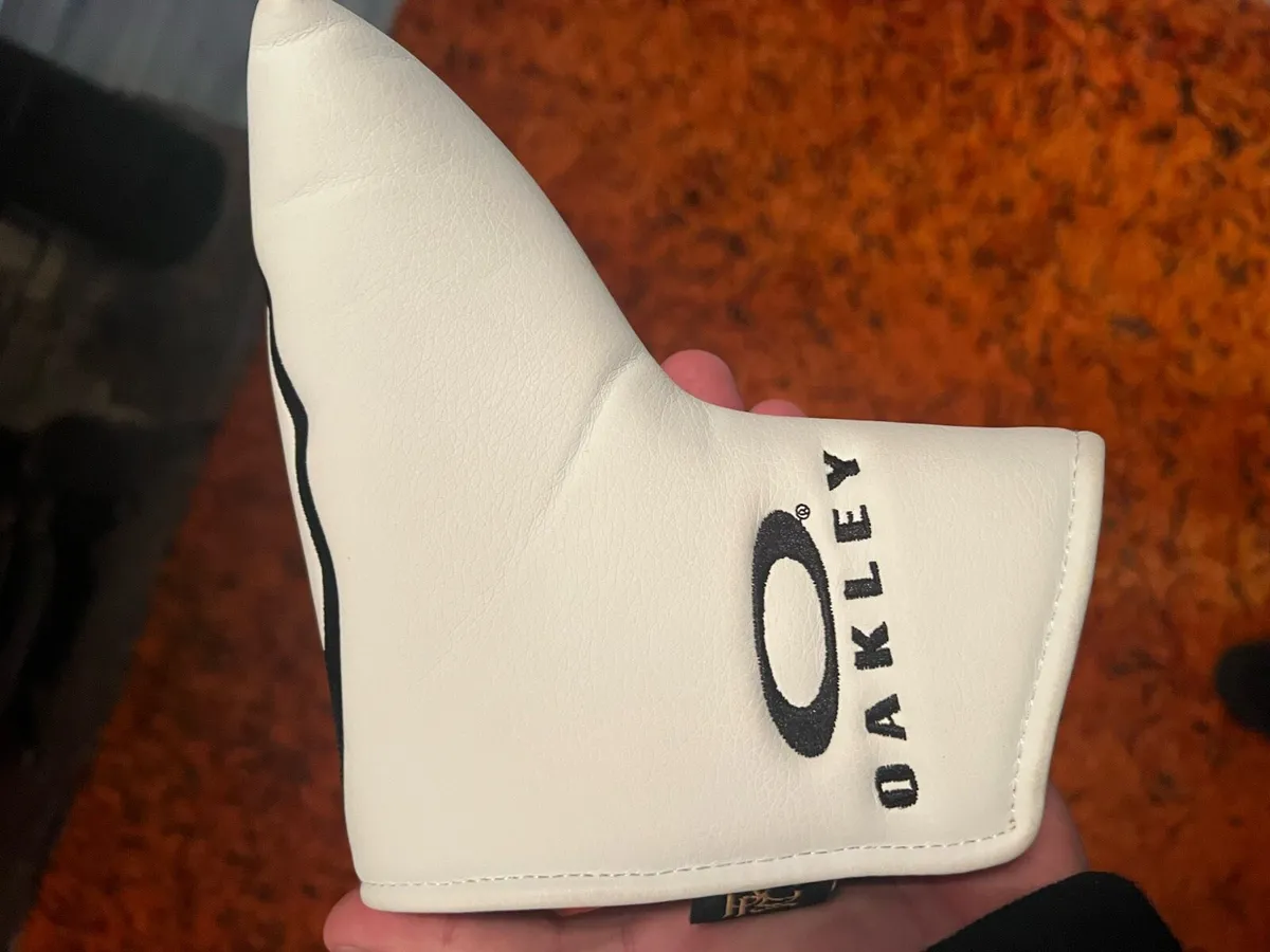Oakley putter cover - Image 2