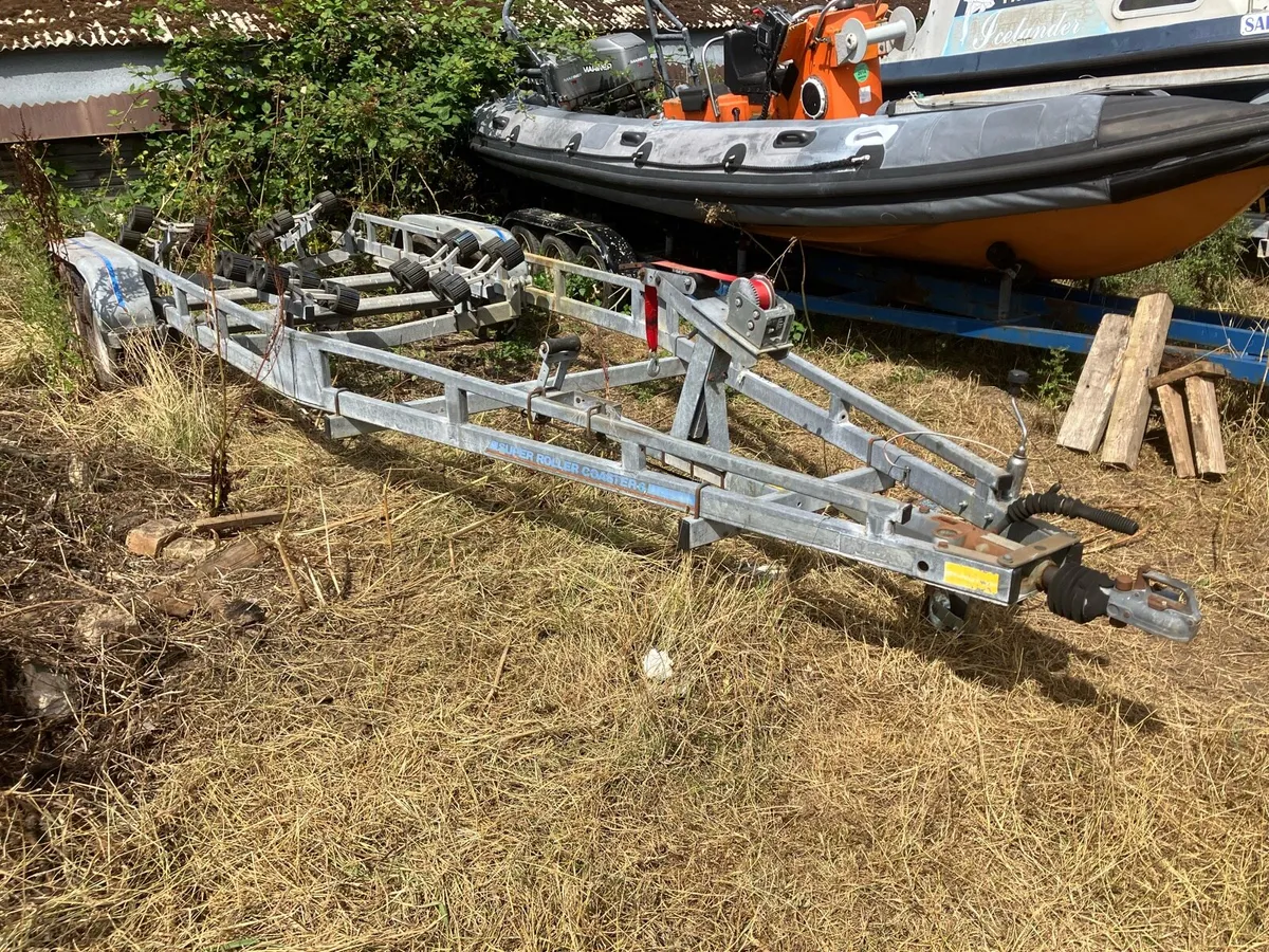 INDESPENSION 4 WHEEL GALVANISEDBOAT TRAILER 2600KG - Image 1