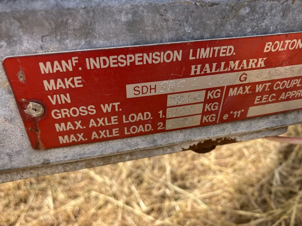 INDESPENSION 4 WHEEL GALVANISEDBOAT TRAILER 2600KG - Image 4