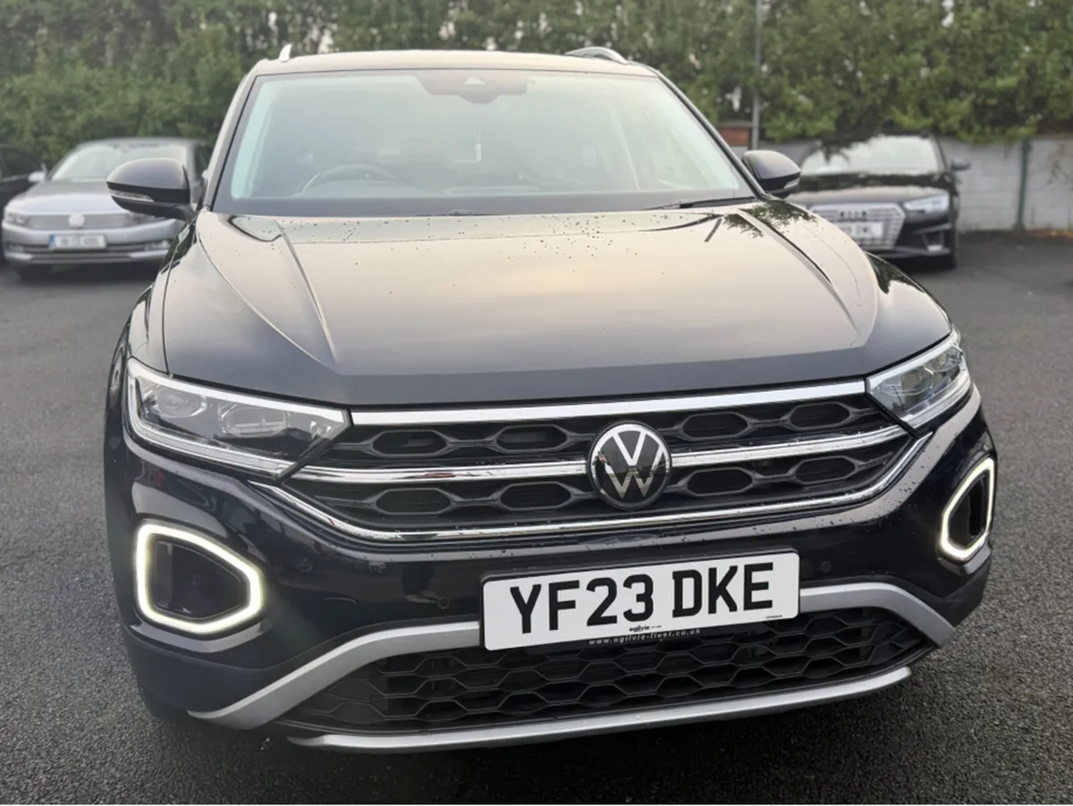 Volkswagen T-Roc STYLE TDI - Image 3