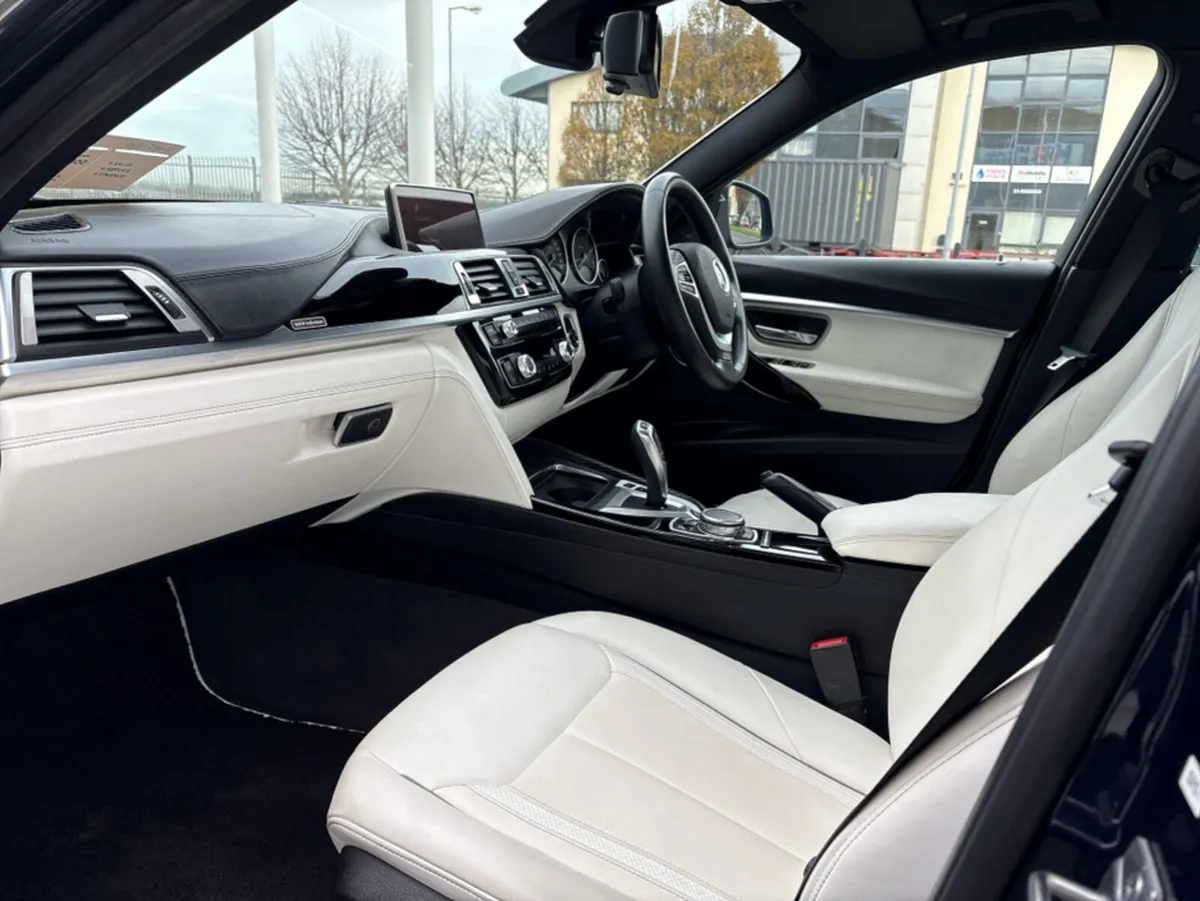 BMW 3-Series 2.0L Petrol Plug-In Hybrid Automatic - Image 3