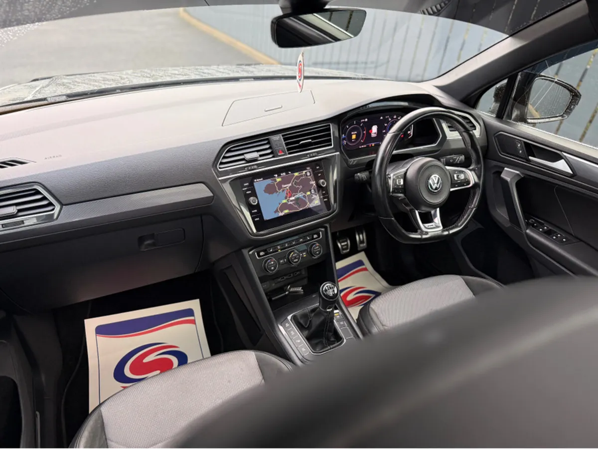 Volkswagen Tiguan 2.0 TDI R-LINE TECH 150P 150PS 5 - Image 2