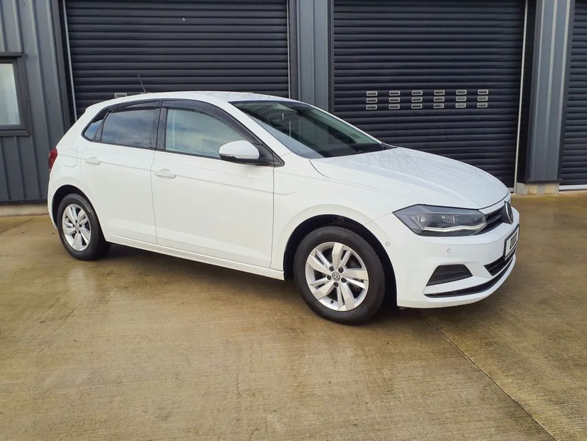 Volkswagen Polo Comfortline Plus - Image 1