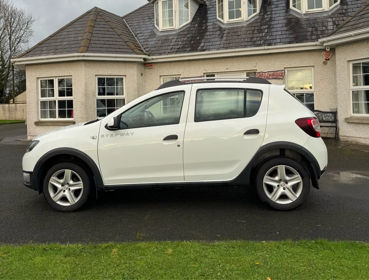 Dacia Sandero stepway 1.5 diesel car New Nct - Image 3