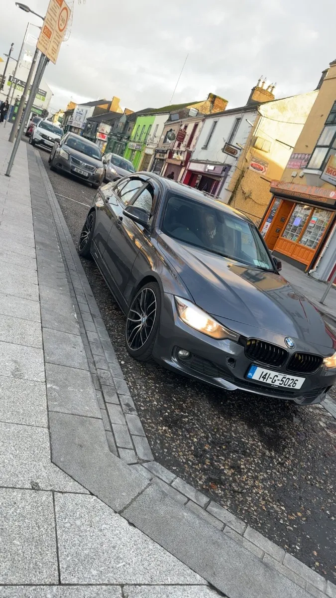 BMW 3-Series 2014 - Image 1