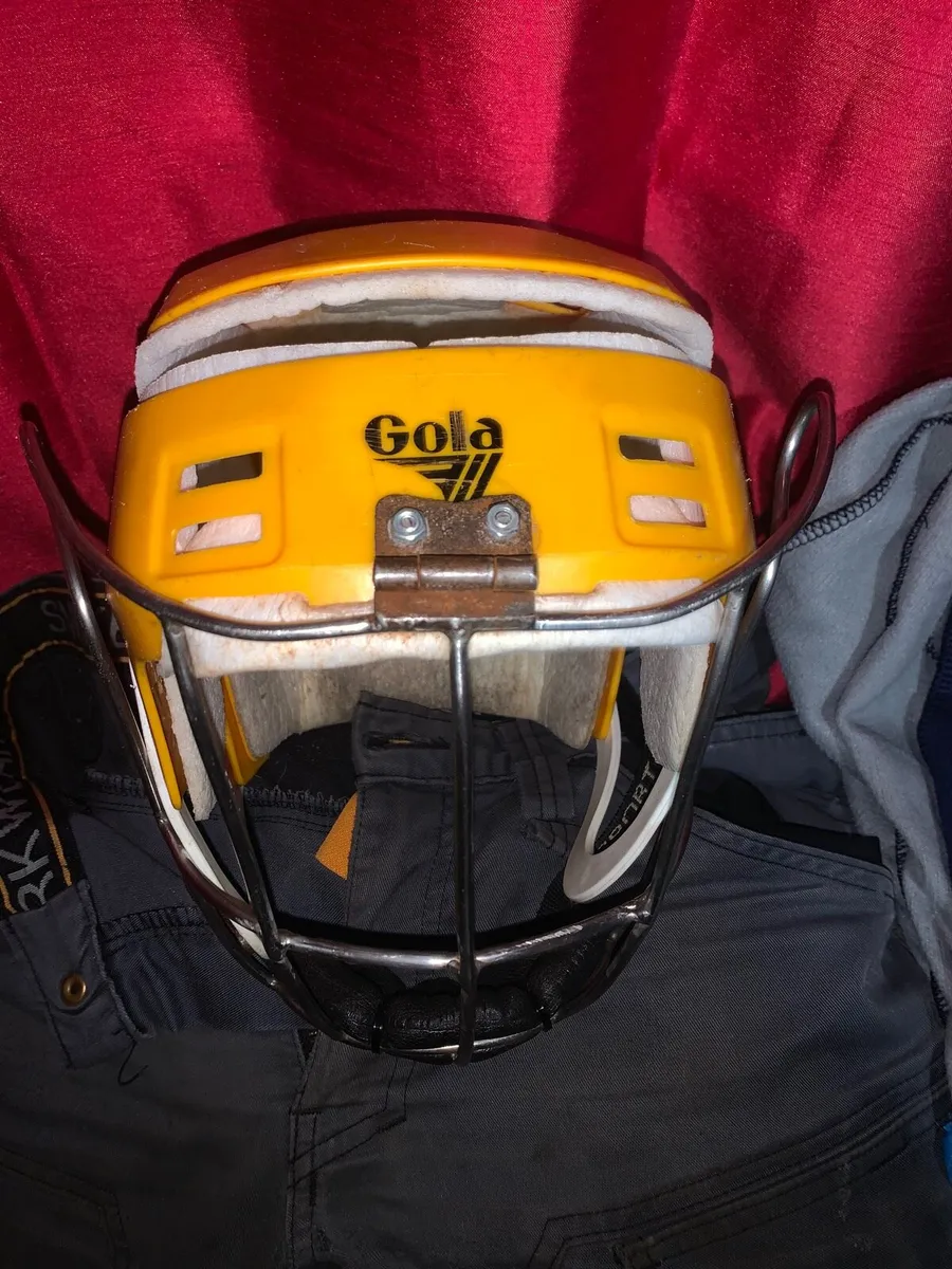Yellow non stitch gola - Image 1
