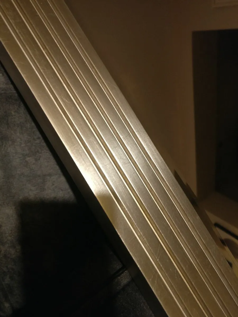 Gold tone mirror - Image 2