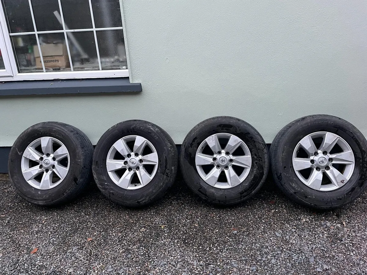 4 X 265/65 17” wheels for Toyota Landcruiser - Image 1