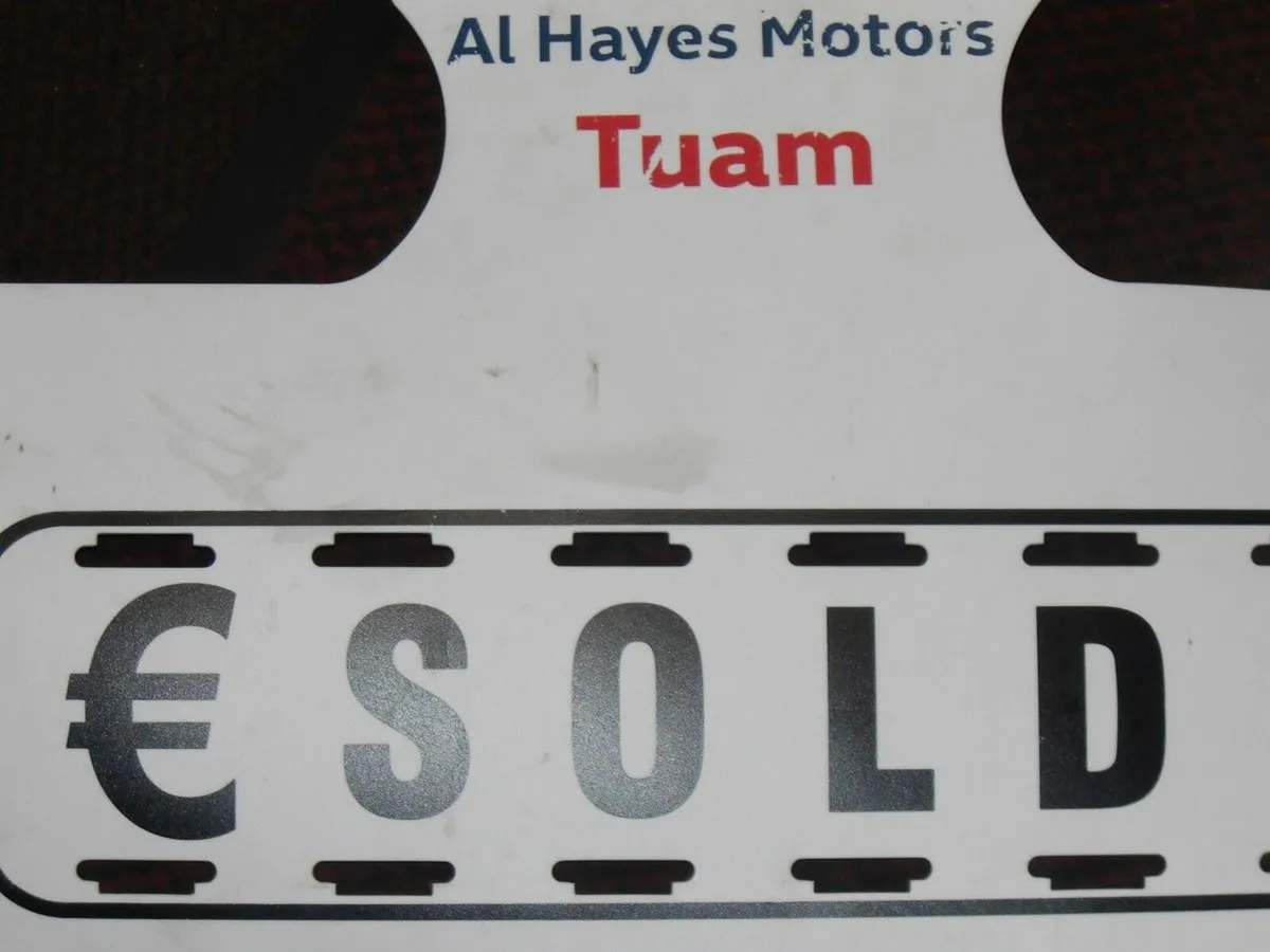 Ford Kuga 1.5TDCi 120PS FWD TITANIUM AUTOMATIC - Image 1