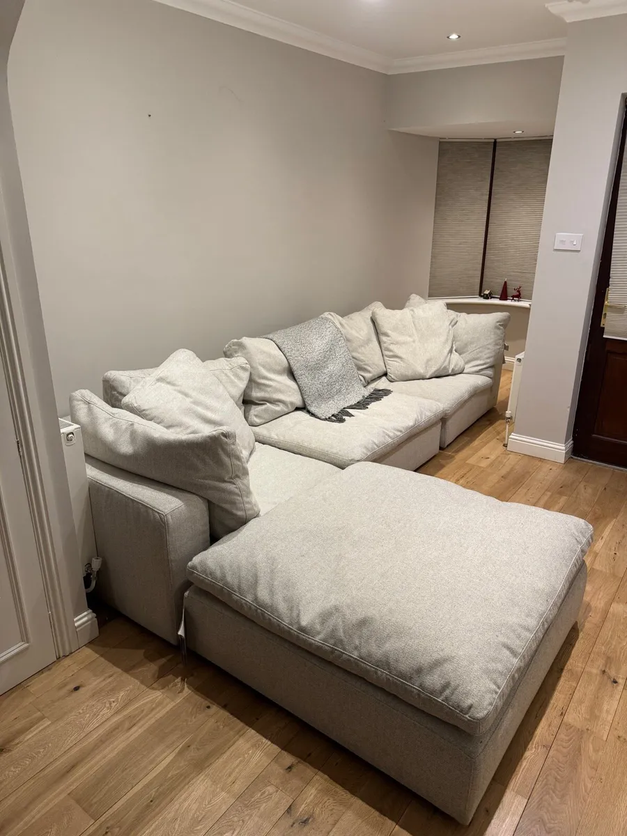 Michael Murphy - Cloud Sofa - Image 1