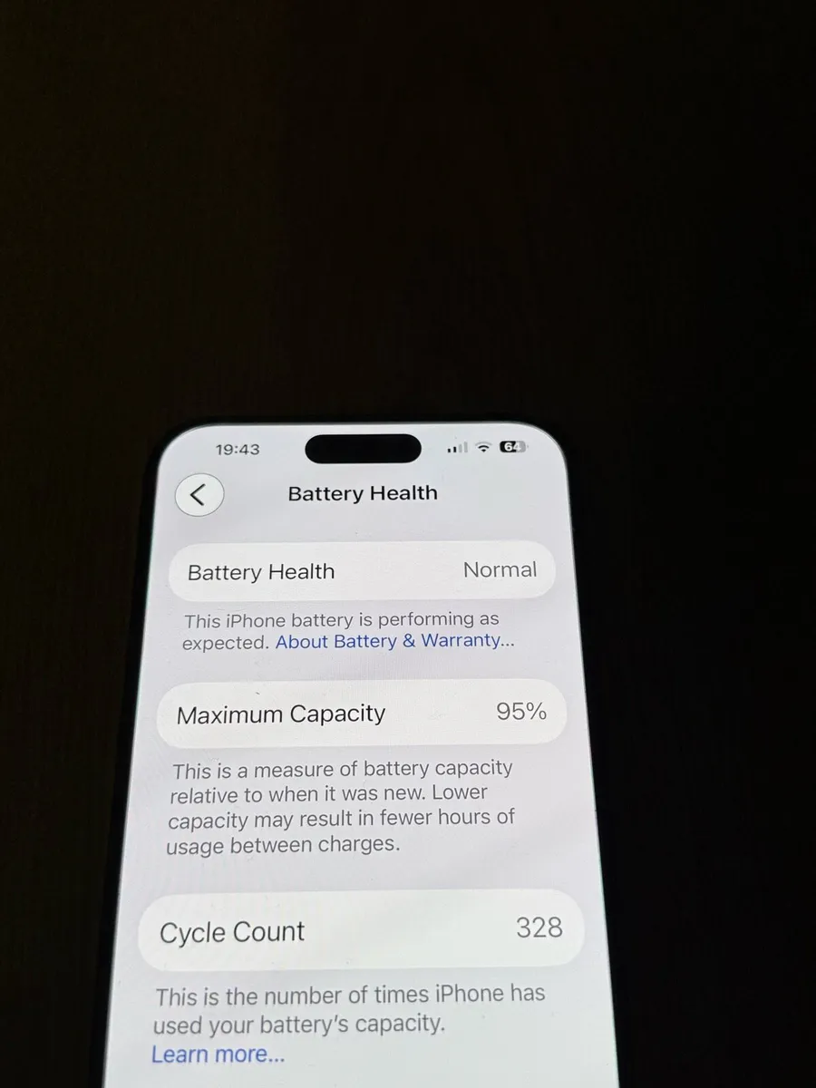 iPhone 15 Pro Max Black 256GB Unlocked MINT - Image 4