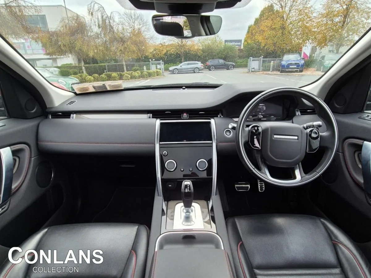 Land Rover Discovery Sport 1.5 I3 PHEV 300 PS AWD - Image 4