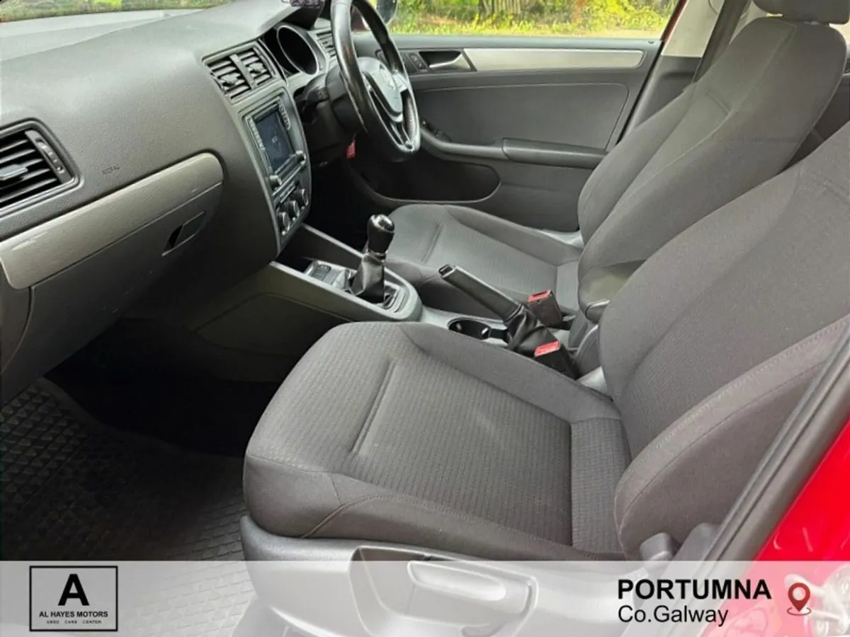 Volkswagen Jetta 2017 TRENDLINE 2.0 TDI 110BHP*NCT - Image 3