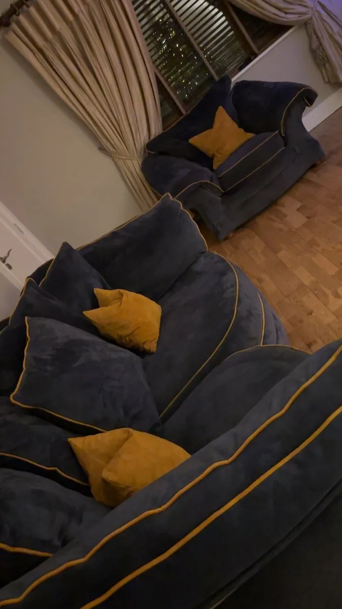 Navy Sofa 3 + 1 ***quick sale*** - Image 4