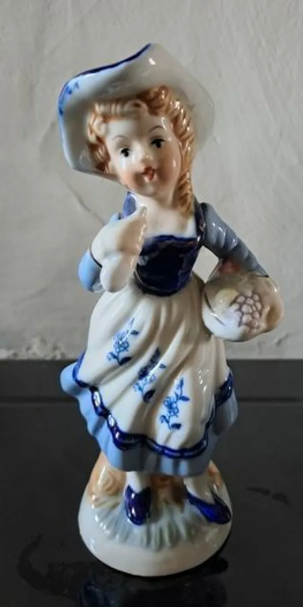 Porcelain Girl cobalt blue - Image 1