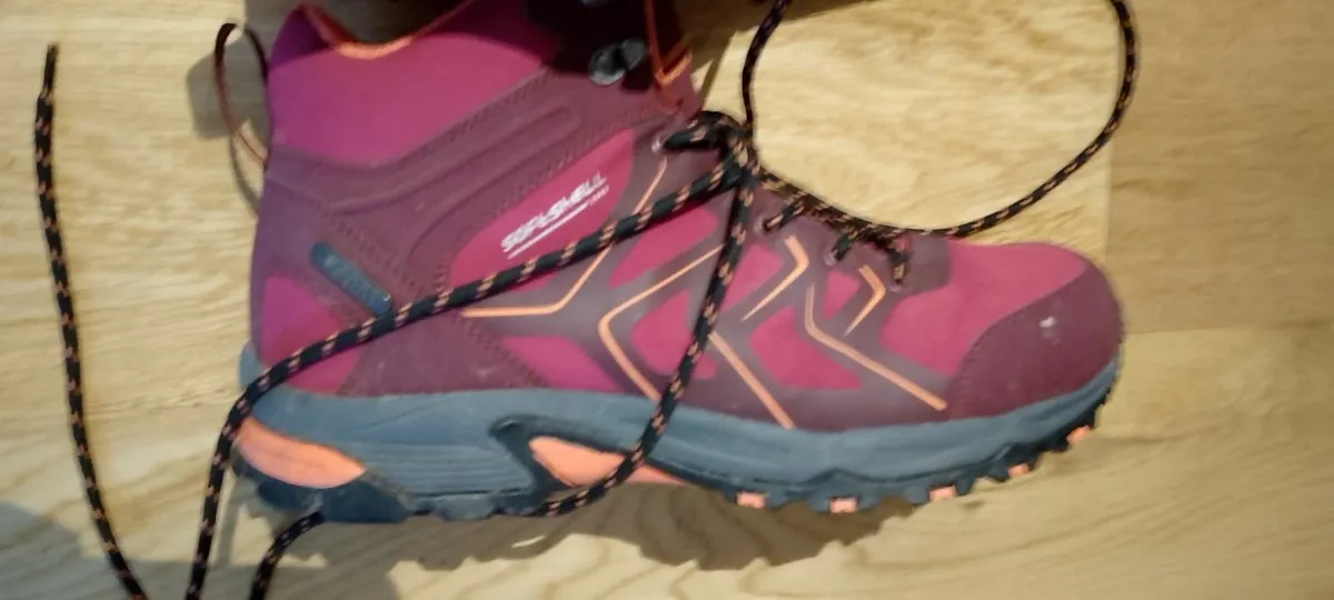Women's Mountain Walking Boots UK 8 - Image 4