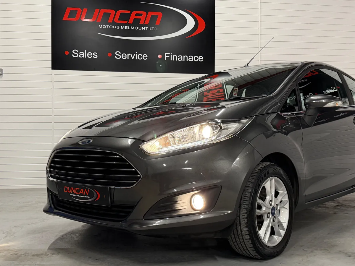 2016 Ford Fiesta vrt included in price - Image 4