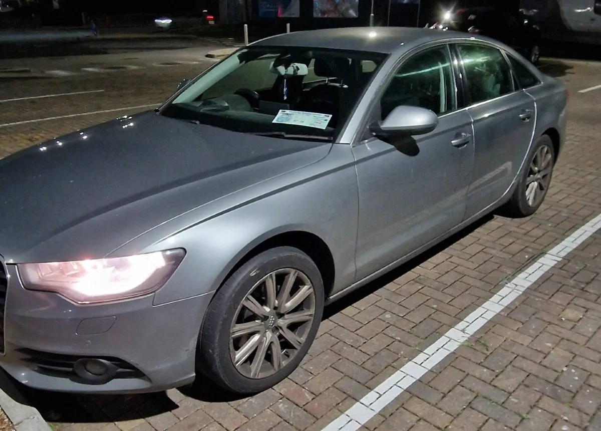 Audi A6 2012 - Image 2