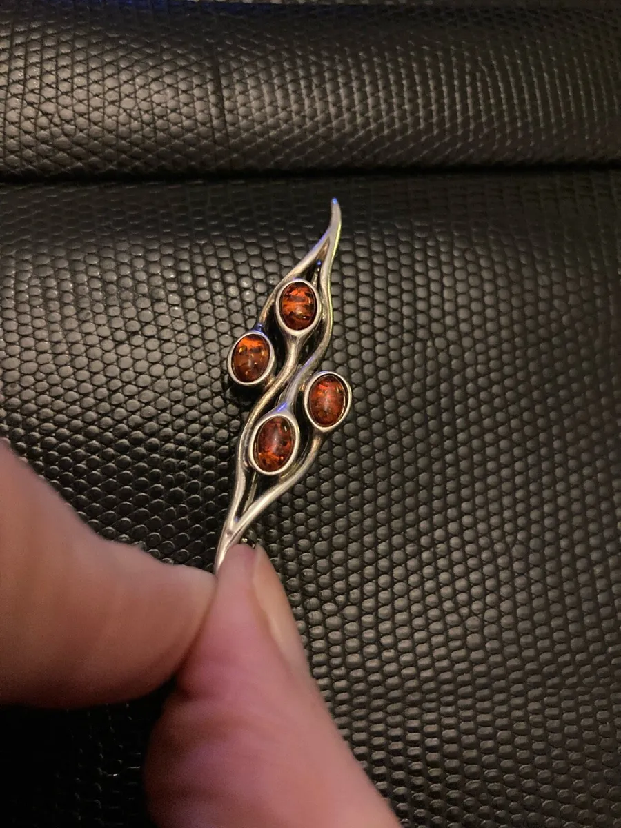 Vintage sterling silver amber brooch - Image 4