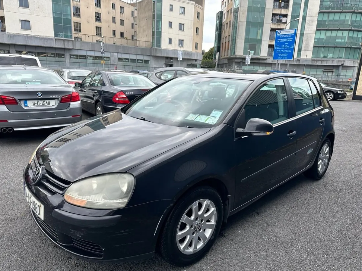 Volkswagen Golf 2004 - Image 4