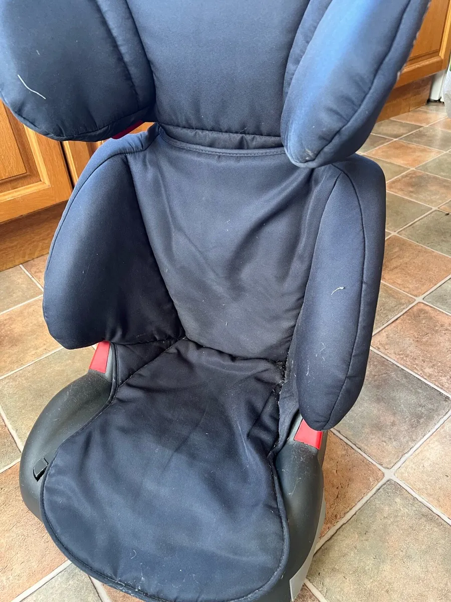 Car Seat - Image 1