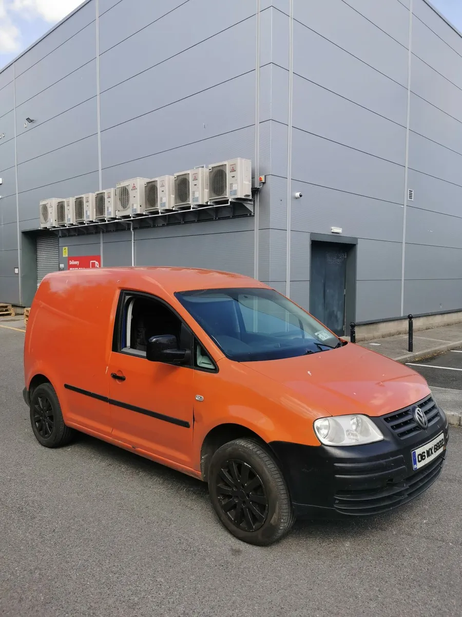 Vw Caddy - Image 2