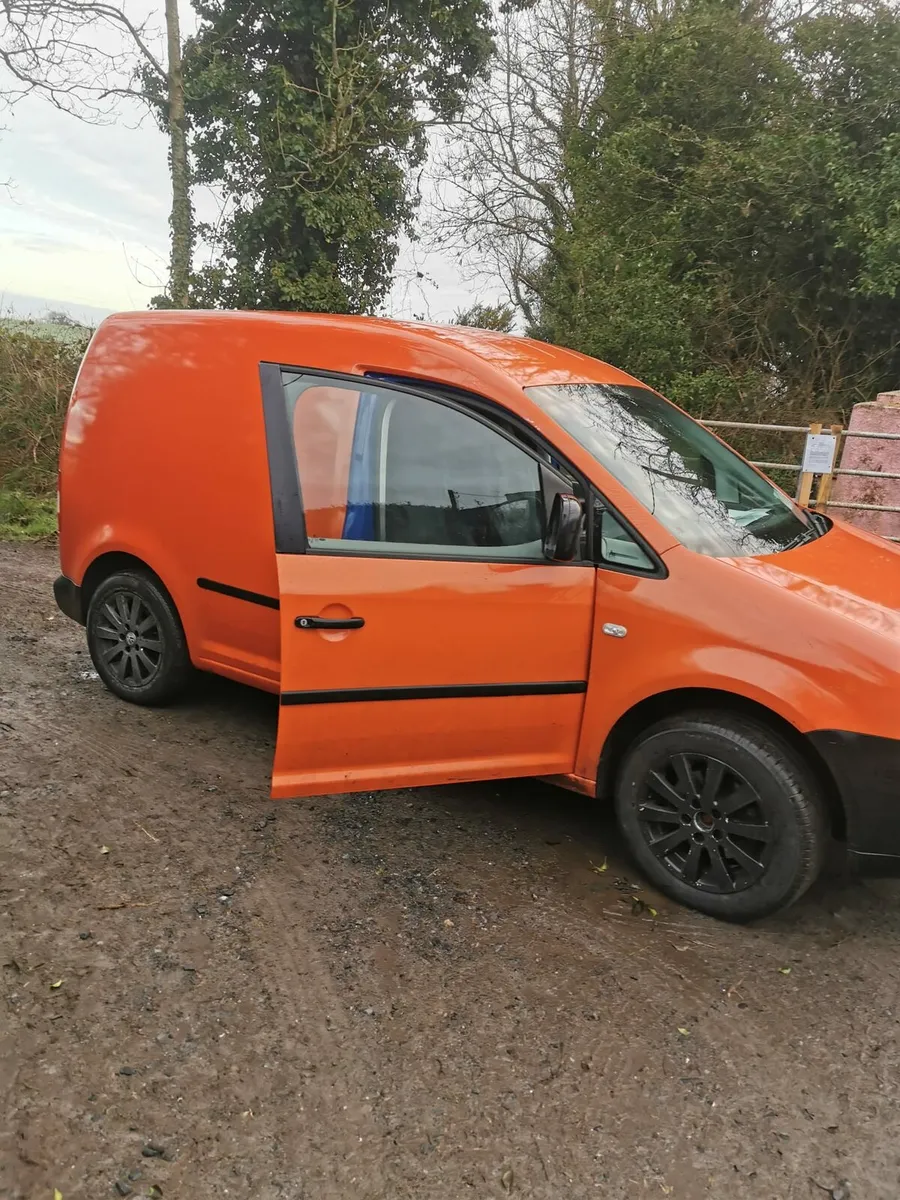 Vw Caddy - Image 3