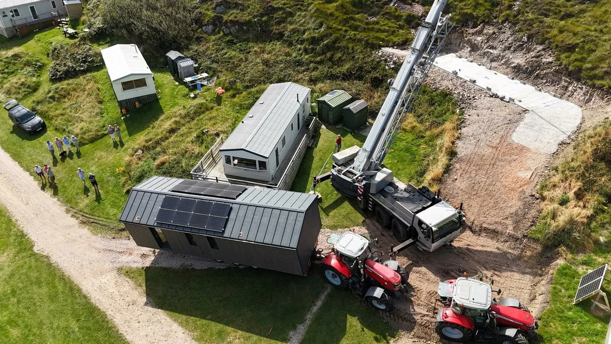 Mobile home - Image 1