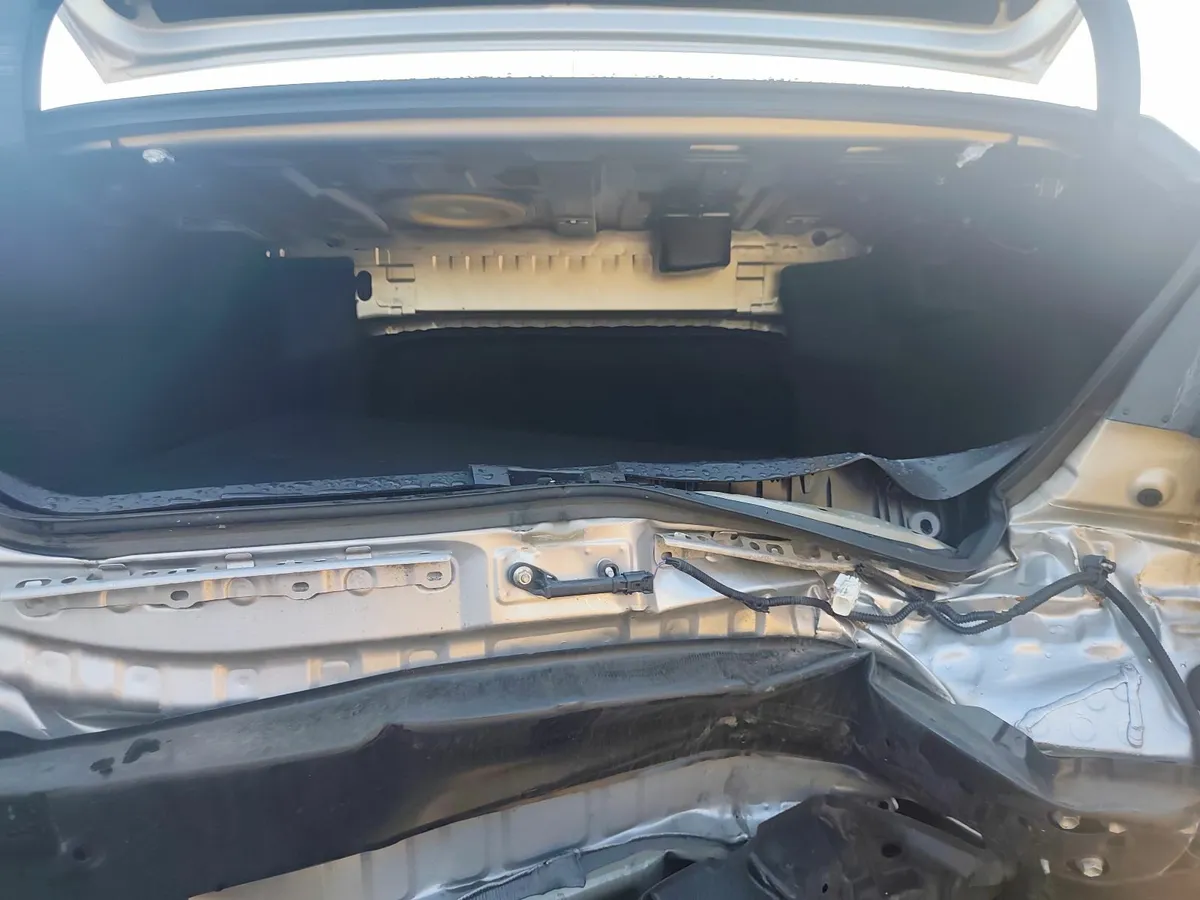 192 toyota camry - Image 3