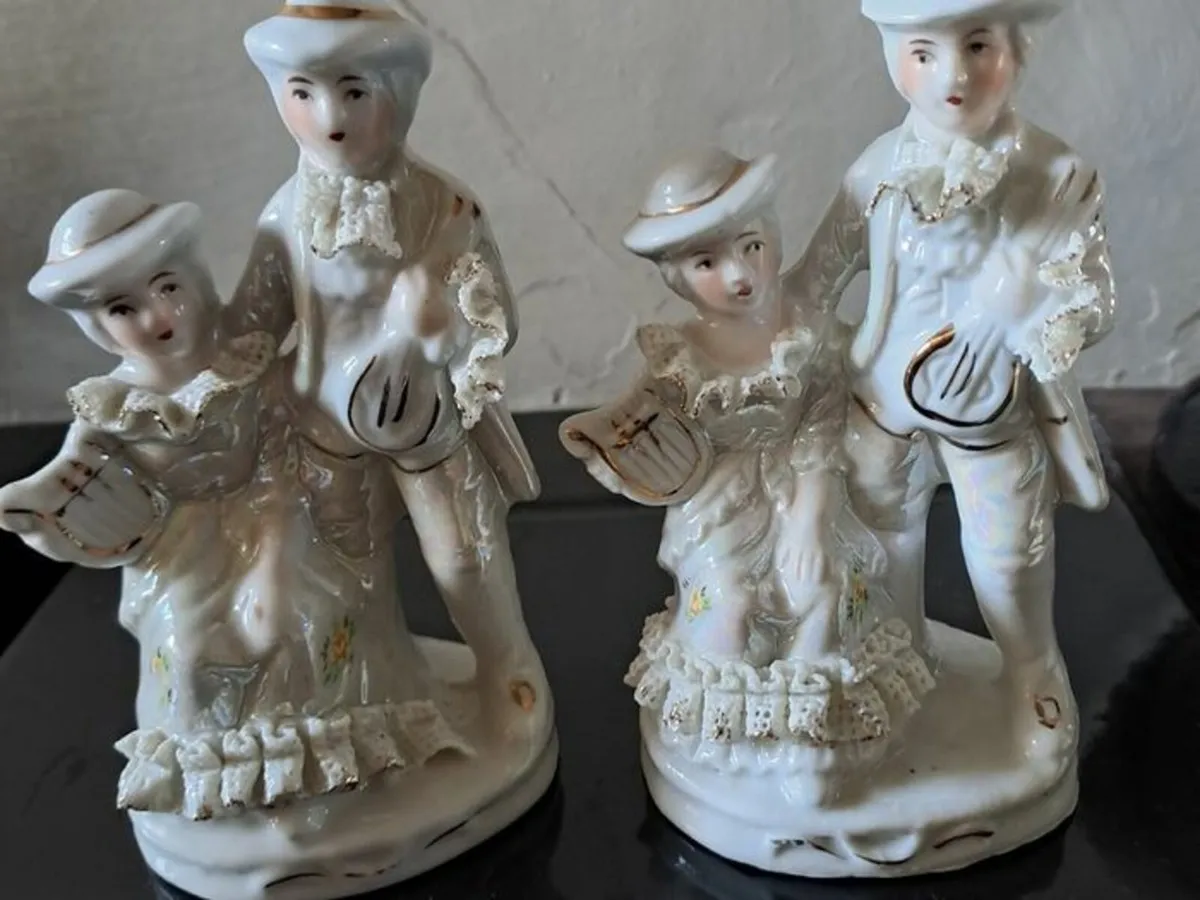 Porcelain man and woman 2 - Image 1