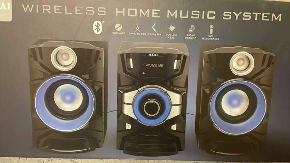 Bluetooth Music System CD FM Radio - Image 1