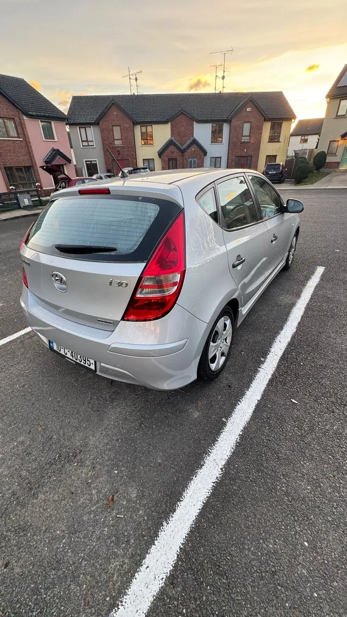 Hyundai i30 1.6crdi 1year Nct - Image 4