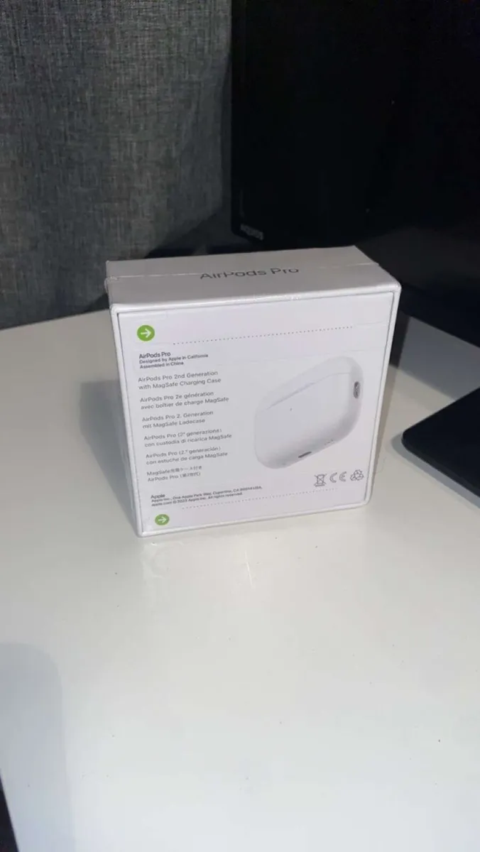 AirPod Pro Max - Image 3