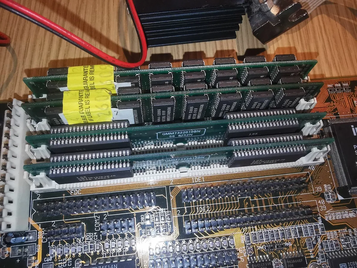 Vintage Abit Socket 7 Motherboard Intel EDO memory - Image 3