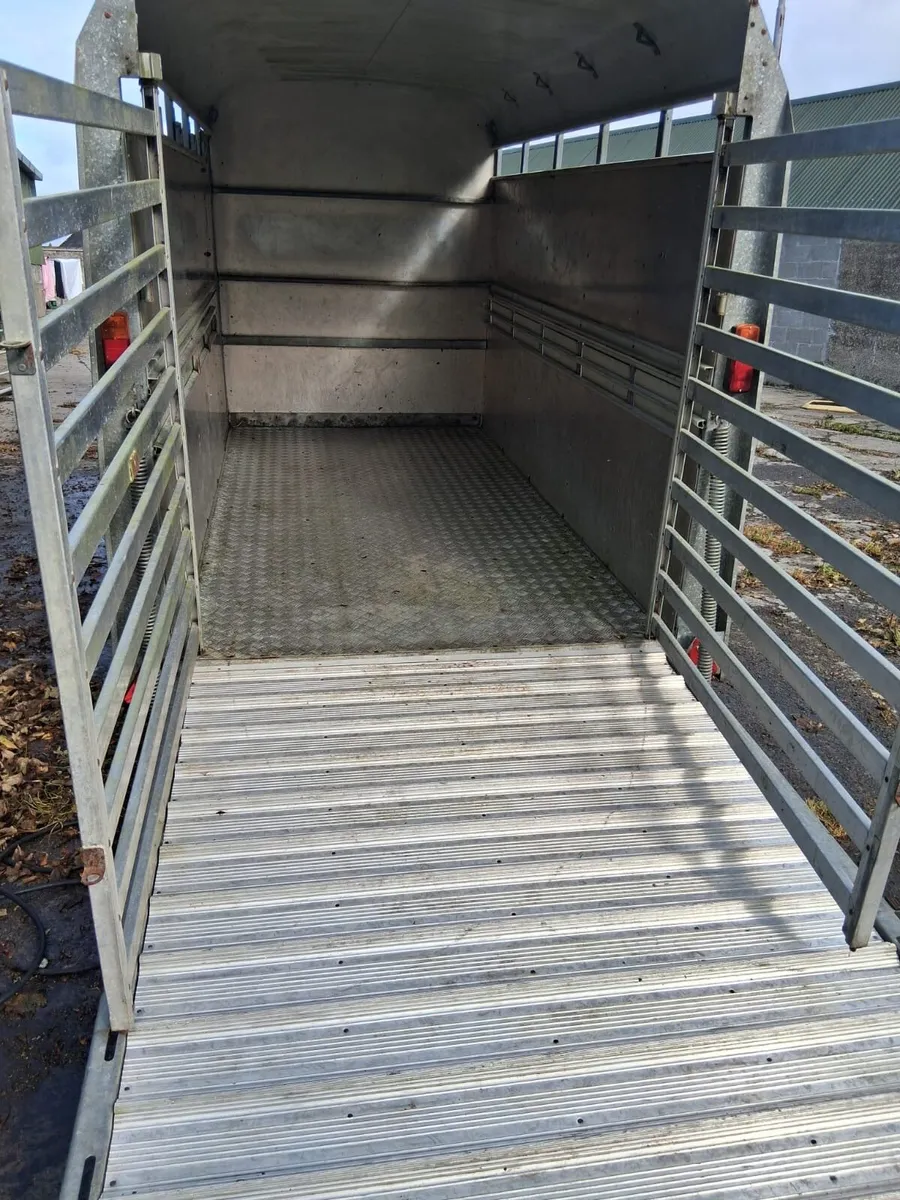Ifor Williams Cattle Trailer - Image 3