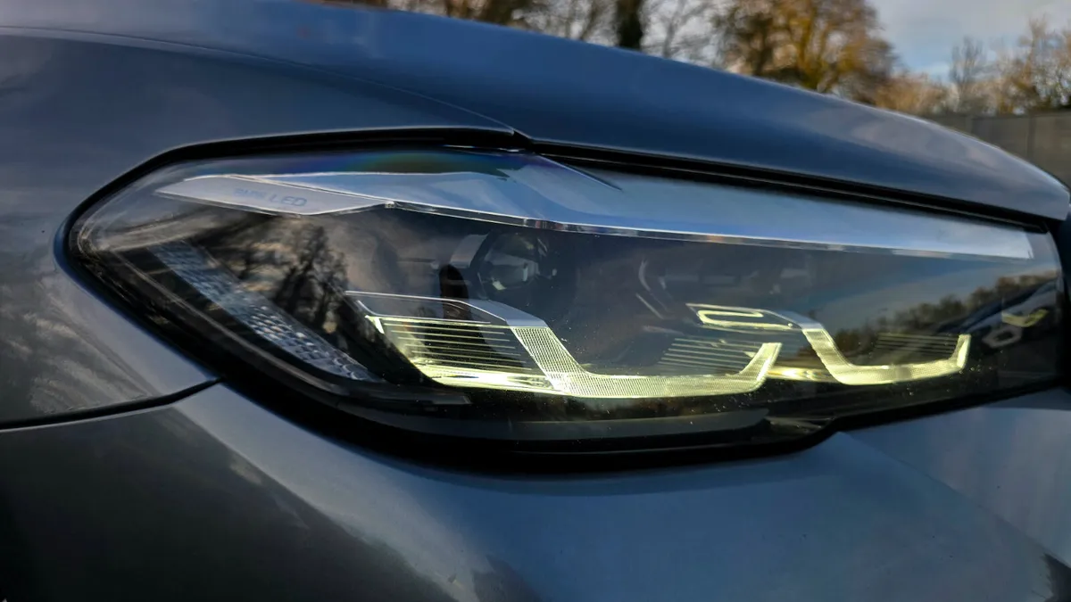 🔥2021 BMW 530e M-sport Automatic Petrol plug in H - Image 4