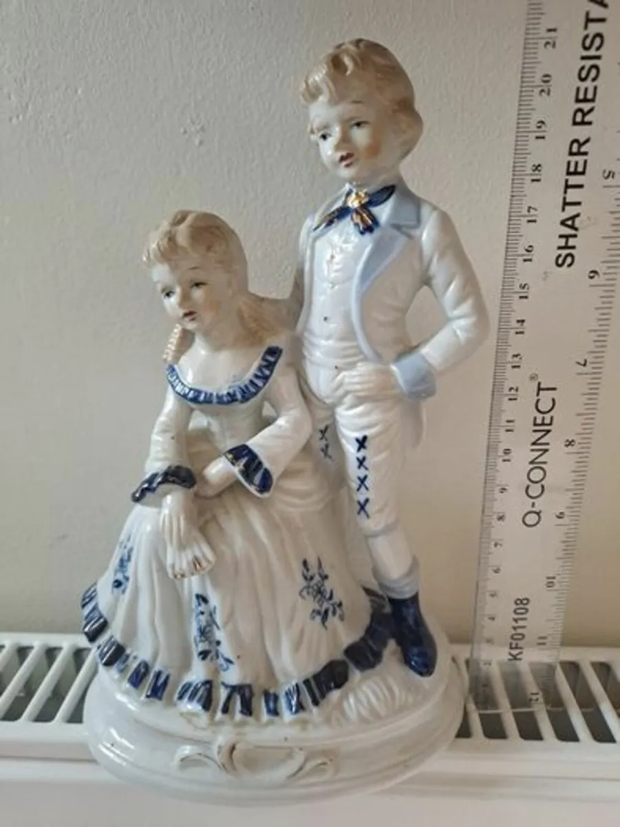 Vintage Capodimonte boy and girl - Image 4