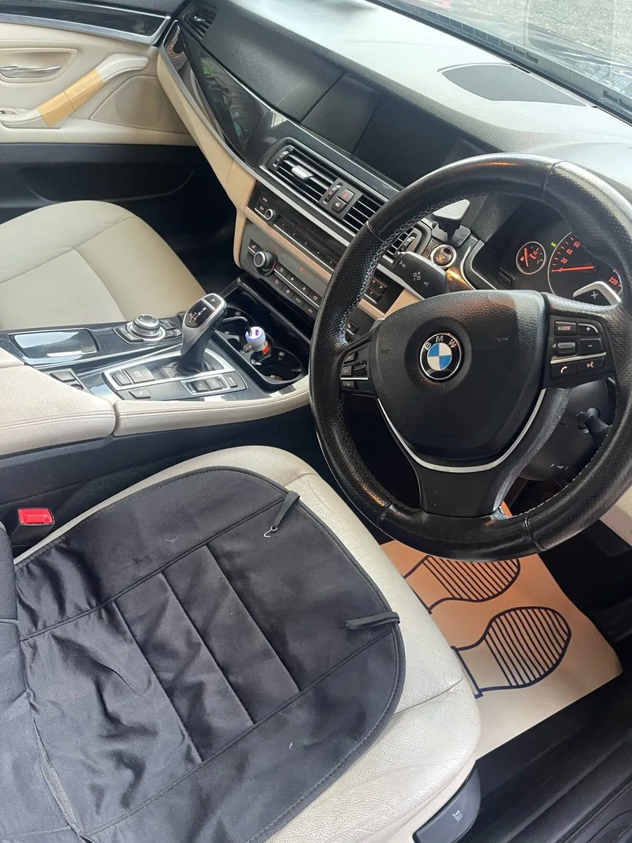 BMW 520D ESTATE 2012 - Image 4