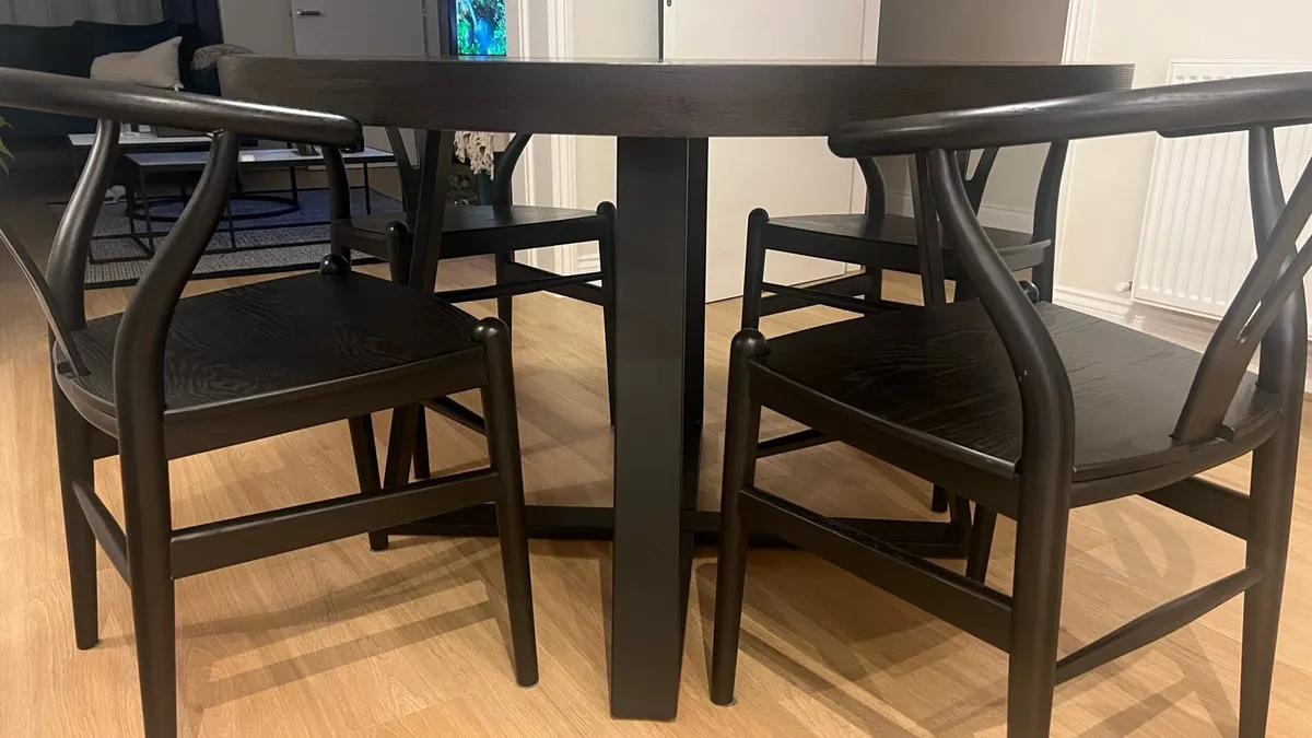 Round Dining Table Set (with 4 chairs) - Image 4