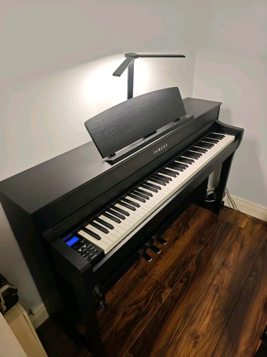 Yamaha digital piano - Image 3