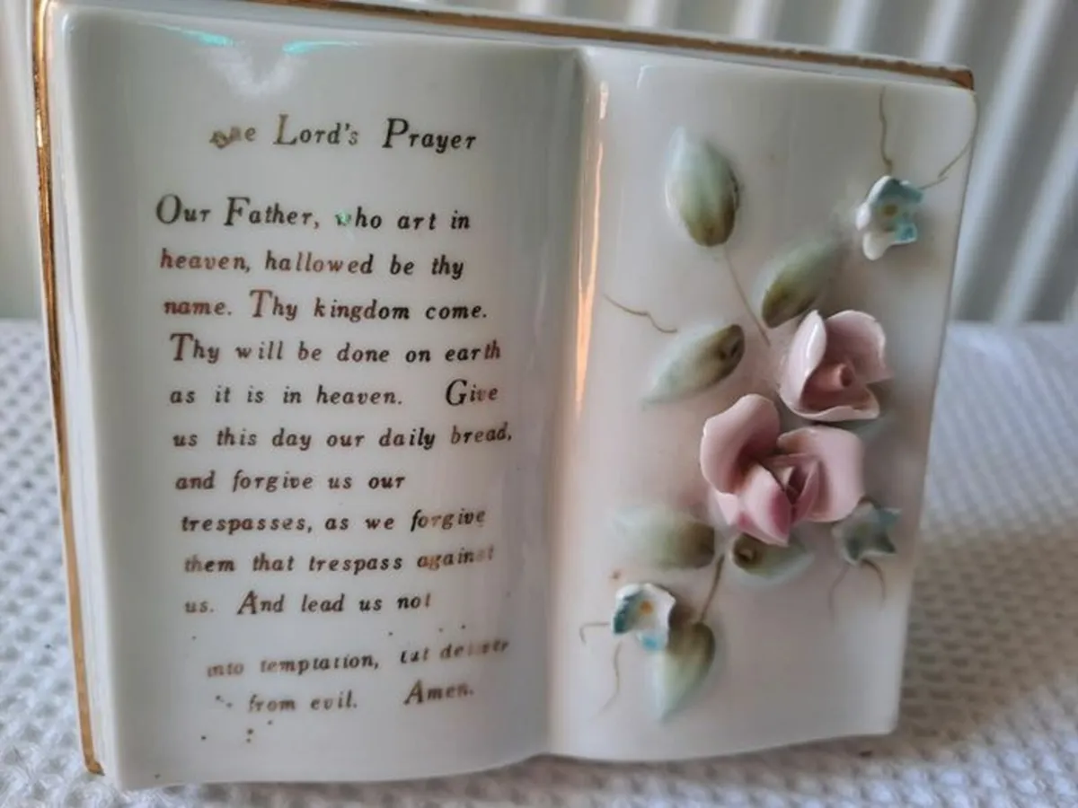 The Lord's Prayer figurine - Image 4