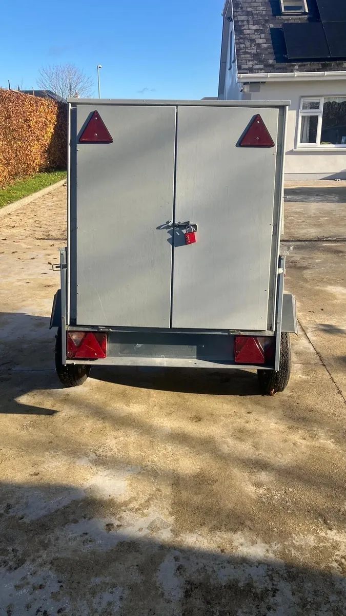 CUSTOM BUILT ERDE 142 TOOLBOX TRAILER - Image 4