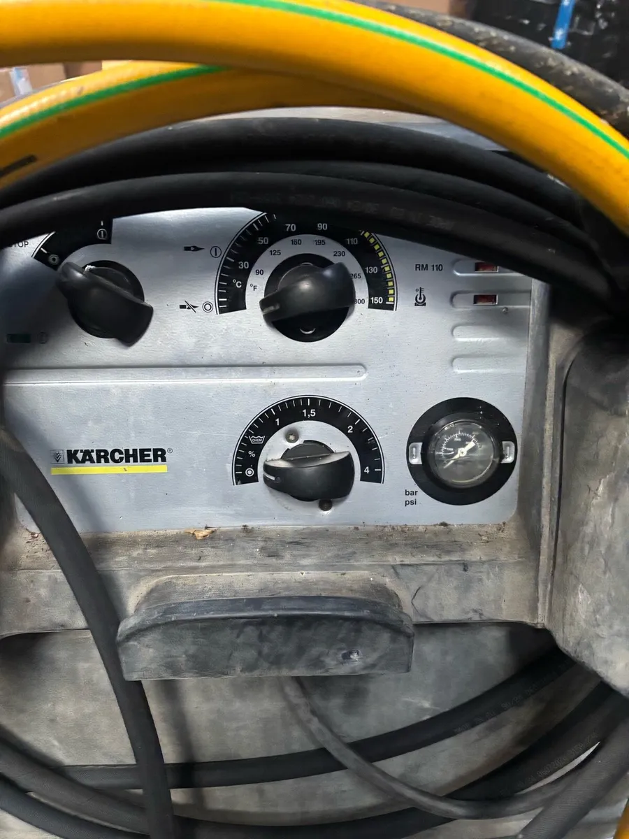 Karcher Powerwasher - Image 1