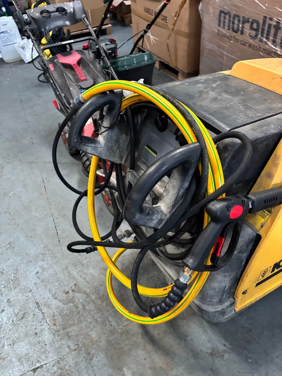 Karcher Powerwasher - Image 2