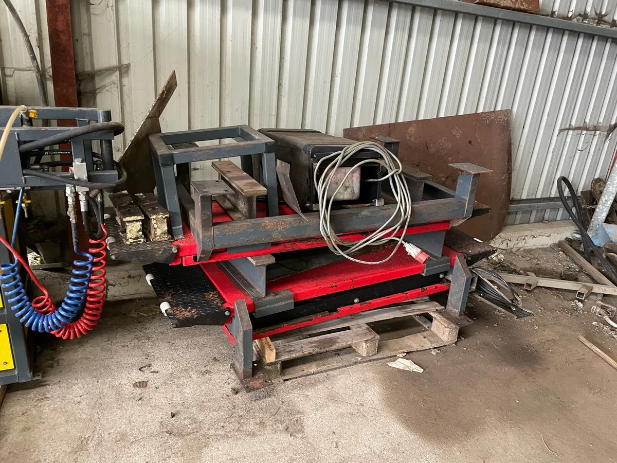 Car Depolluting Machine - Image 3