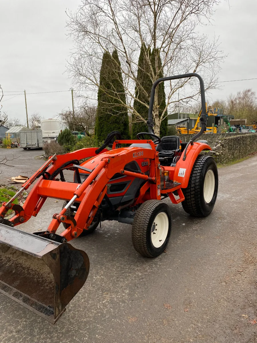 Kioti compact tractor for sale - Image 4