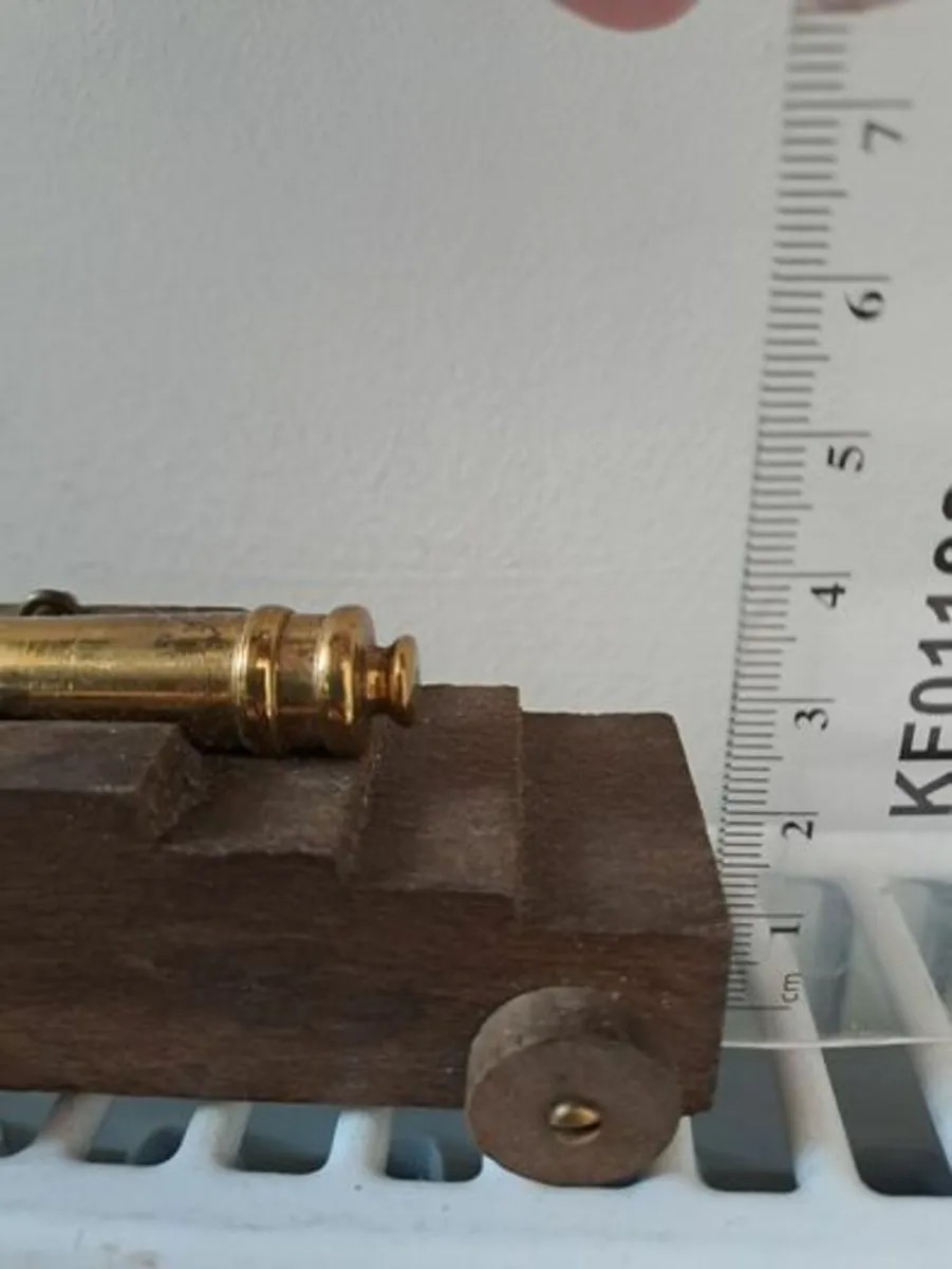 Vintage naval cannon model - Image 4
