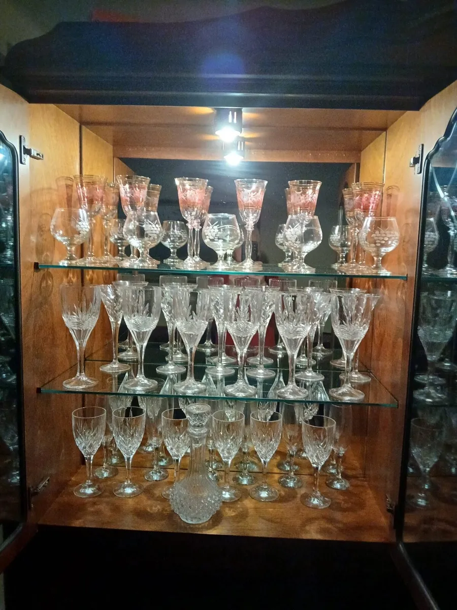 Vintage Style Mahogany Unit - Image 2